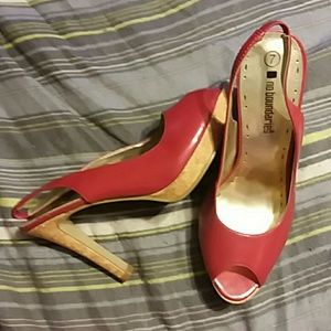 No Boundaries Size 7 Red High Heels